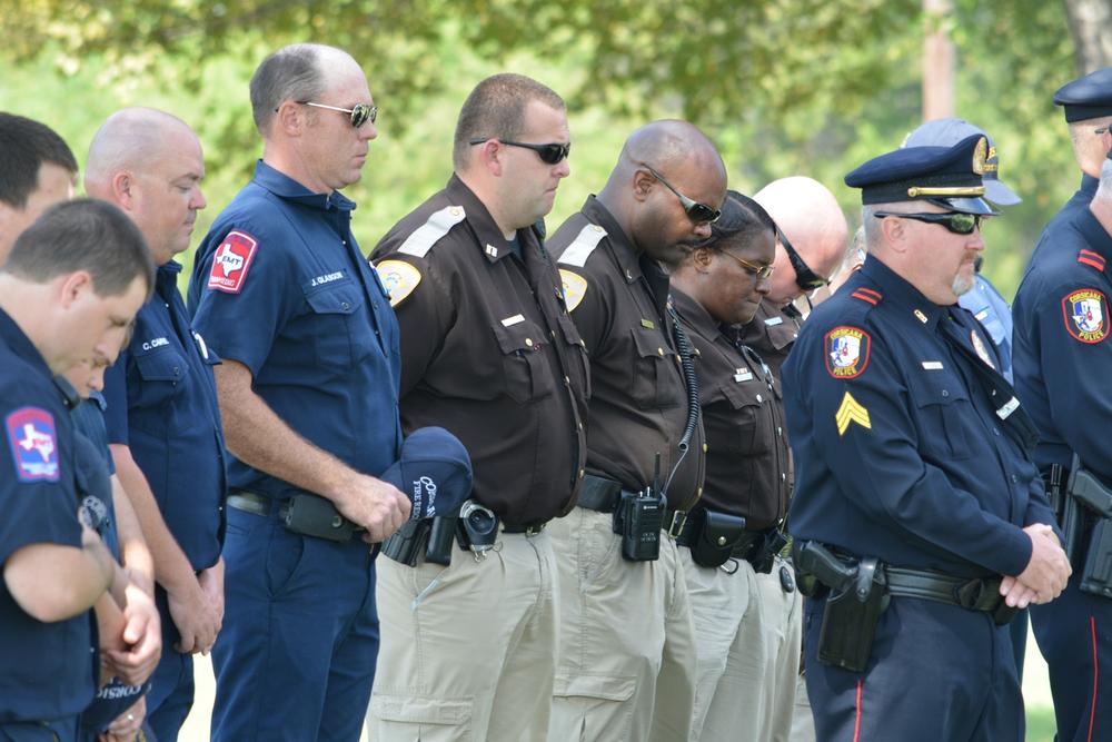 Navarro County Officers stand together 