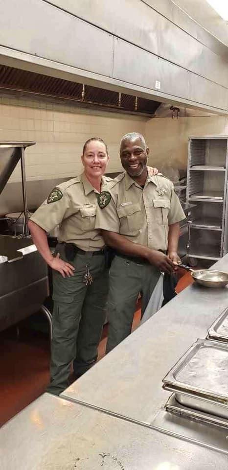  Traci Cardwell and Darron Richardson cooking lunch