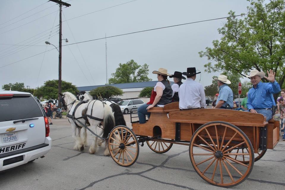 Horesback carriage at the Corsicana Derrick Days Parade