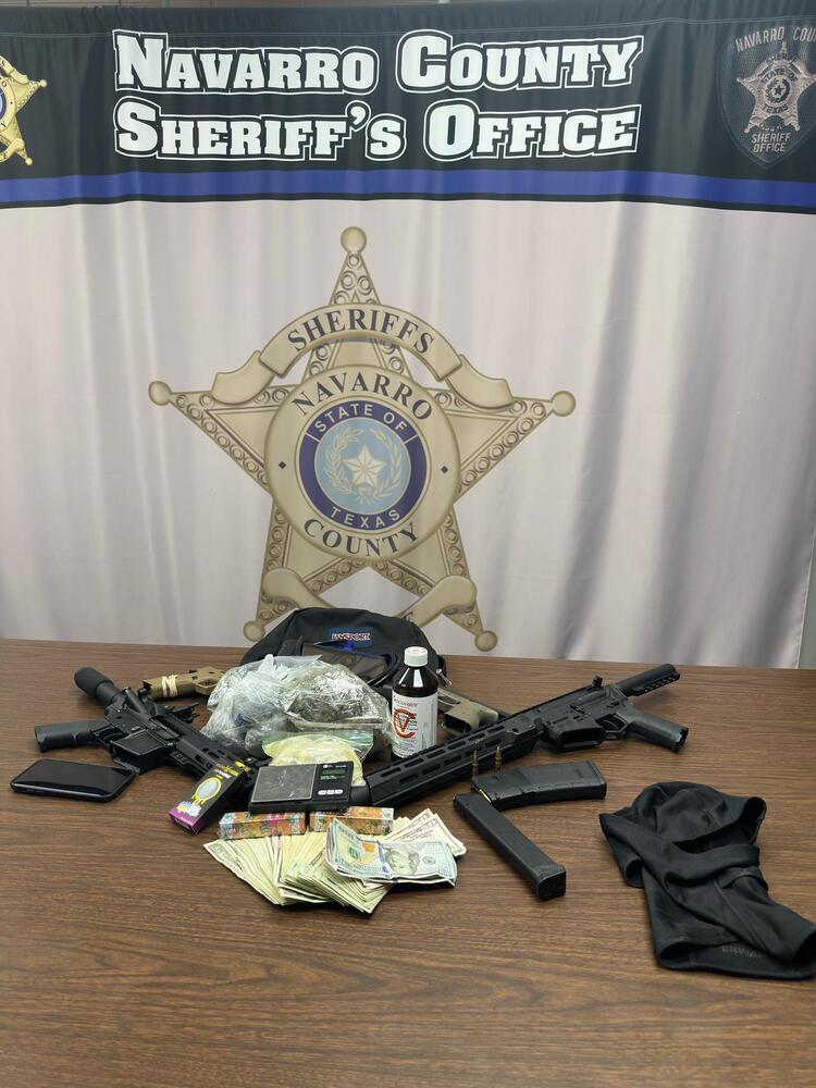 guns drug money